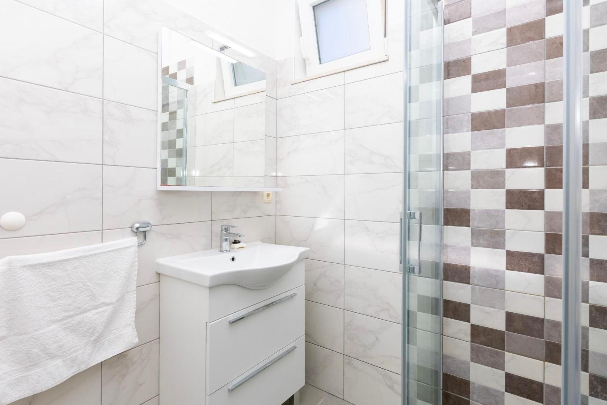 Apartments Ivo - Sea View; Pisak Exterior foto