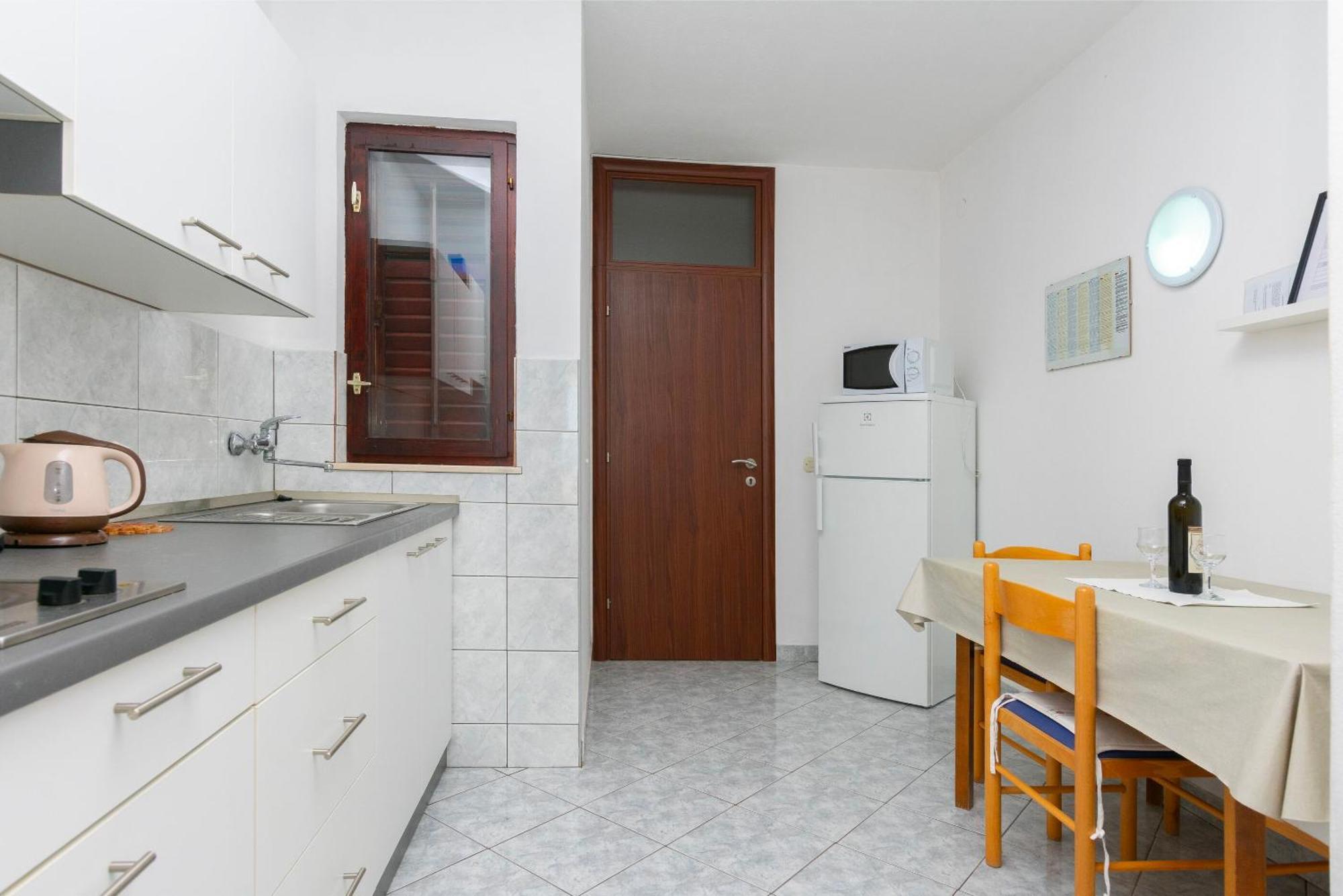 Apartments Ivo - Sea View; Pisak Exterior foto